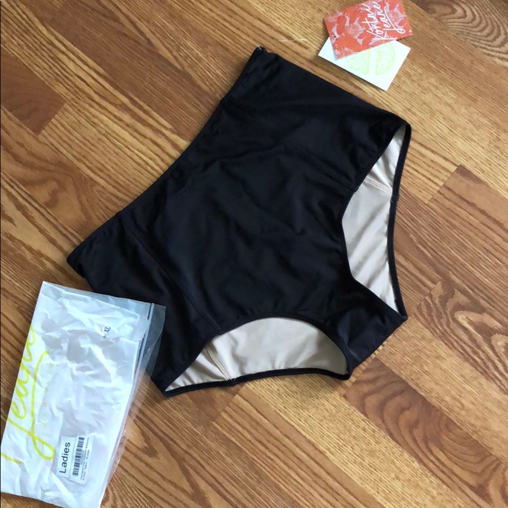 Kortni Jeane high waisted bottoms